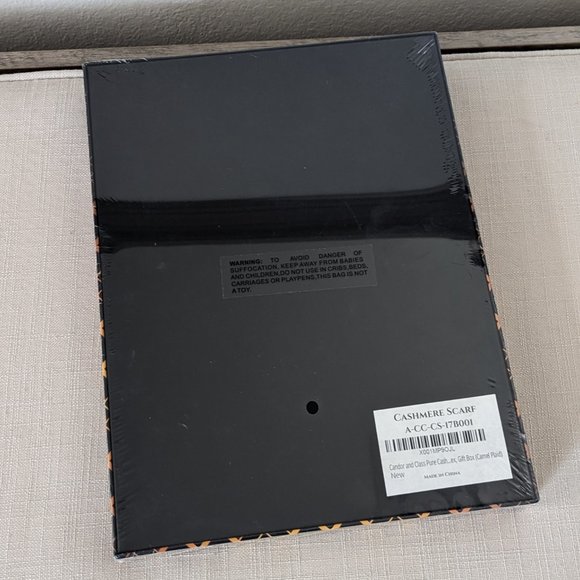 CANDOR AND CLASS | Cashmere Scarf - Camel Plaid - Picture 5 of 5